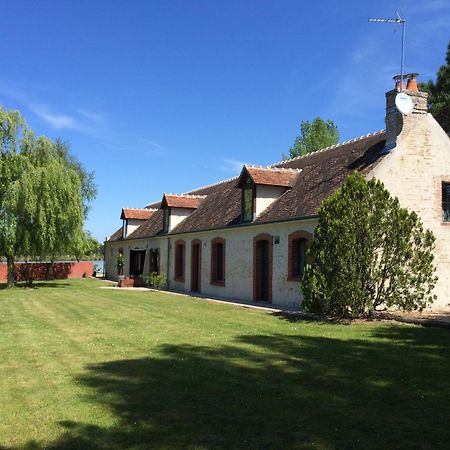Chambre D'Hotes Le Grand Fourneau Lassay-sur-Croisne Exterior photo