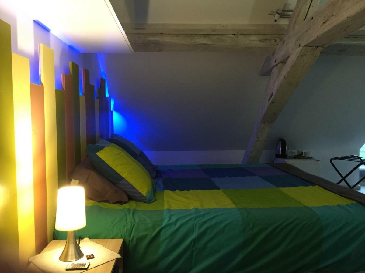 Chambre D'Hotes Le Grand Fourneau Lassay-sur-Croisne Exterior photo